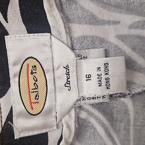 Talbots Cropped Ankle Pants - Picture 4 of 4